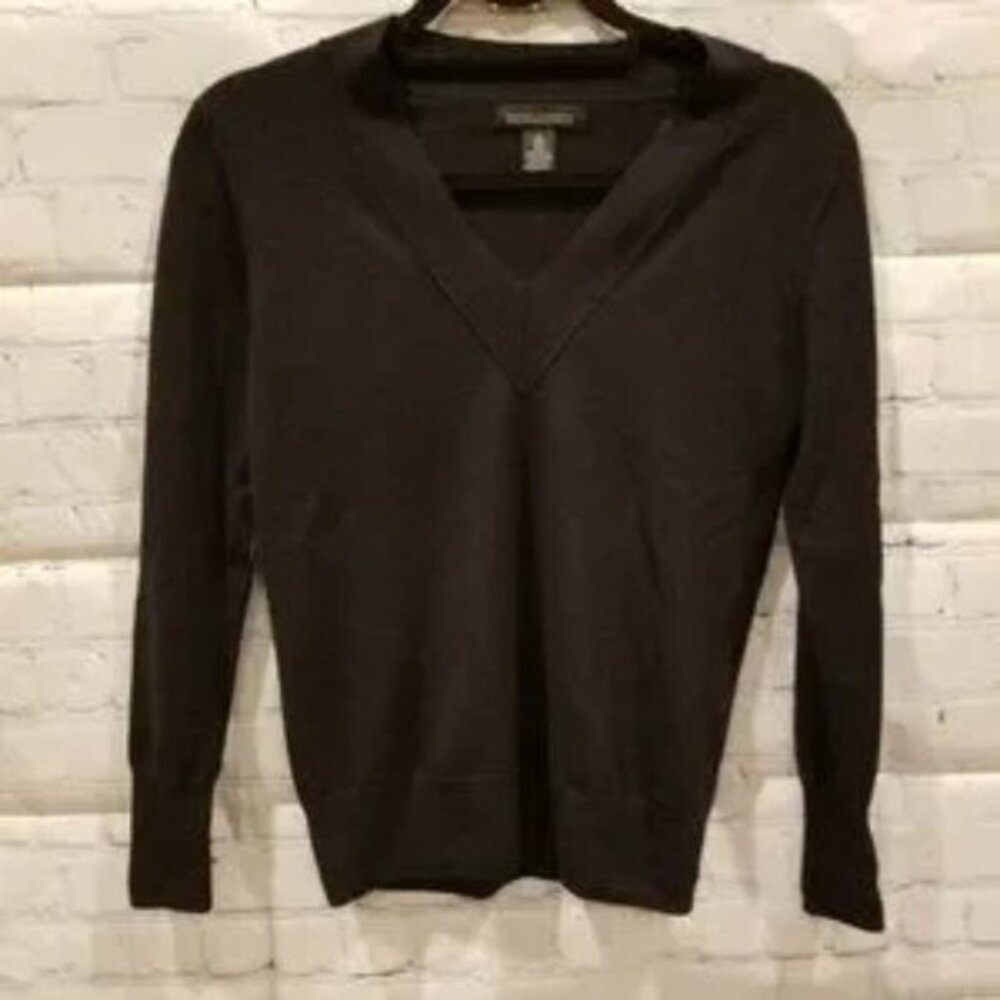 Banana Republic Ladies' Merino Wool V-Neck Sweater Black XSmall